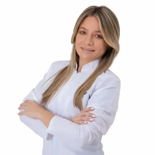 Dra Silvia Plata jarava Odontologia integral y especializada